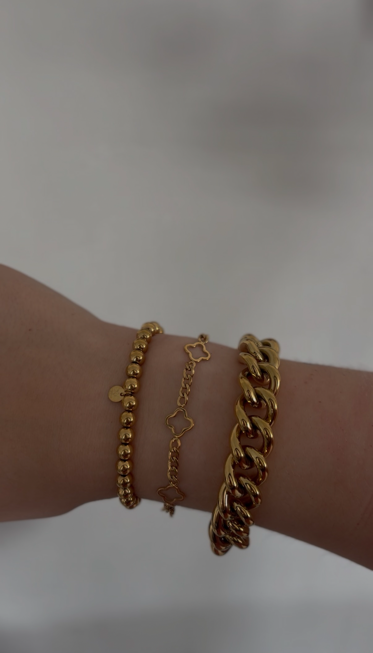Statement schakelarmband