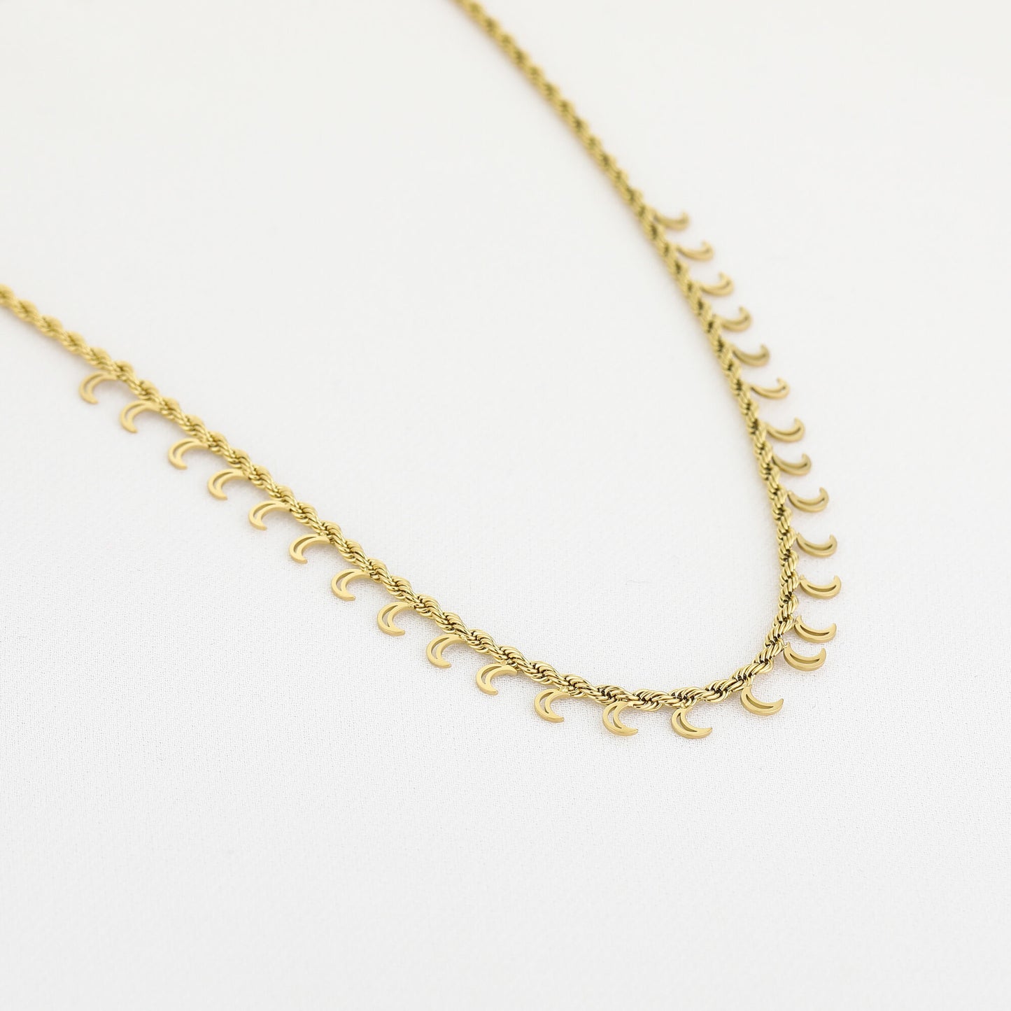 Ketting met maantjes